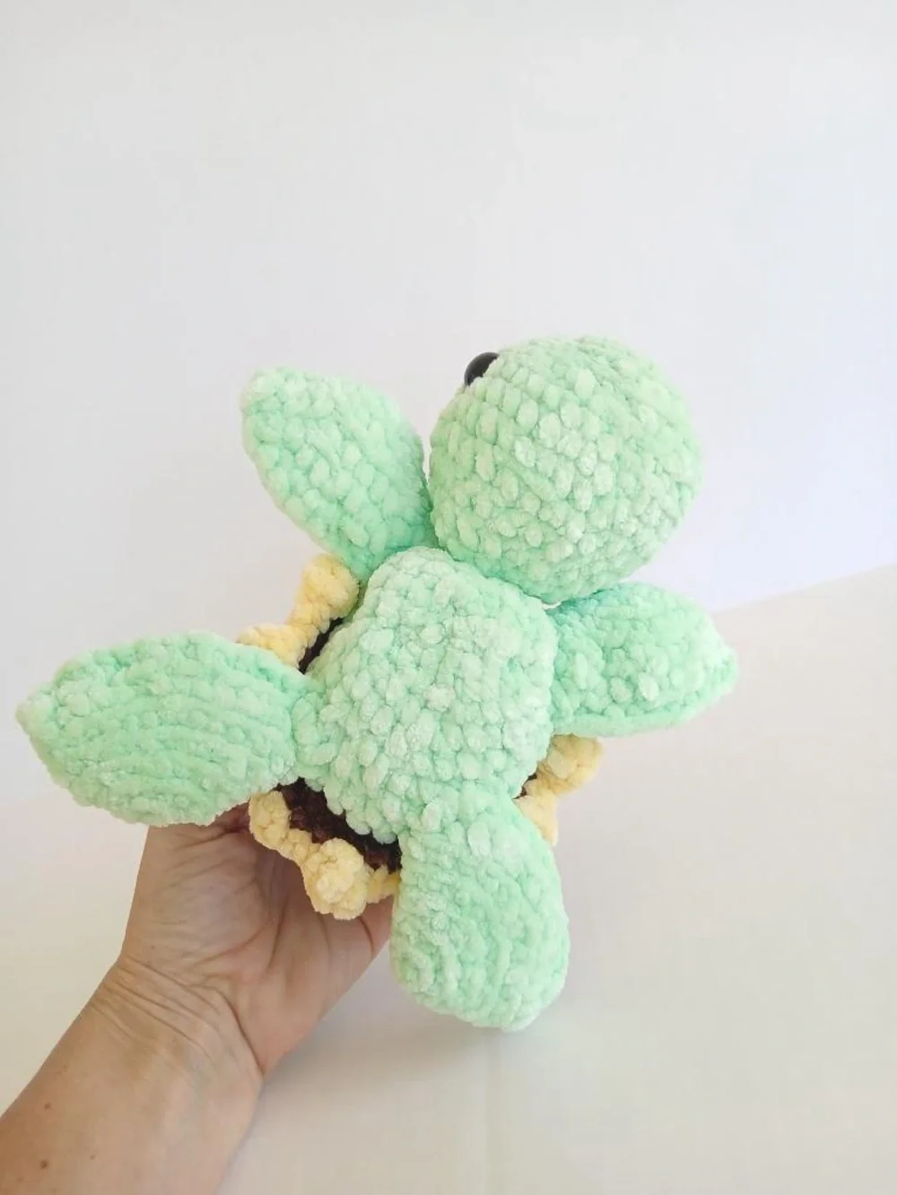 Crochet sunflower turtle handmade 7 inch plushie - Picture 3 of 8